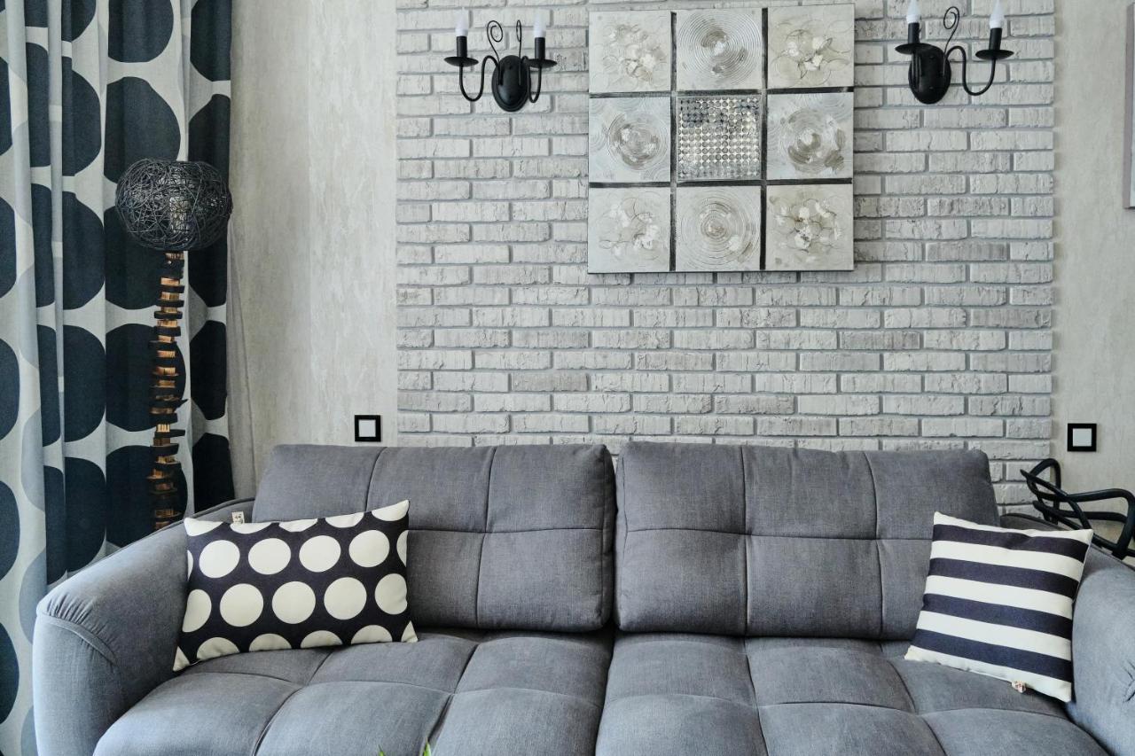 Luxury Apartments Sea View Julymia Odessa Esterno foto