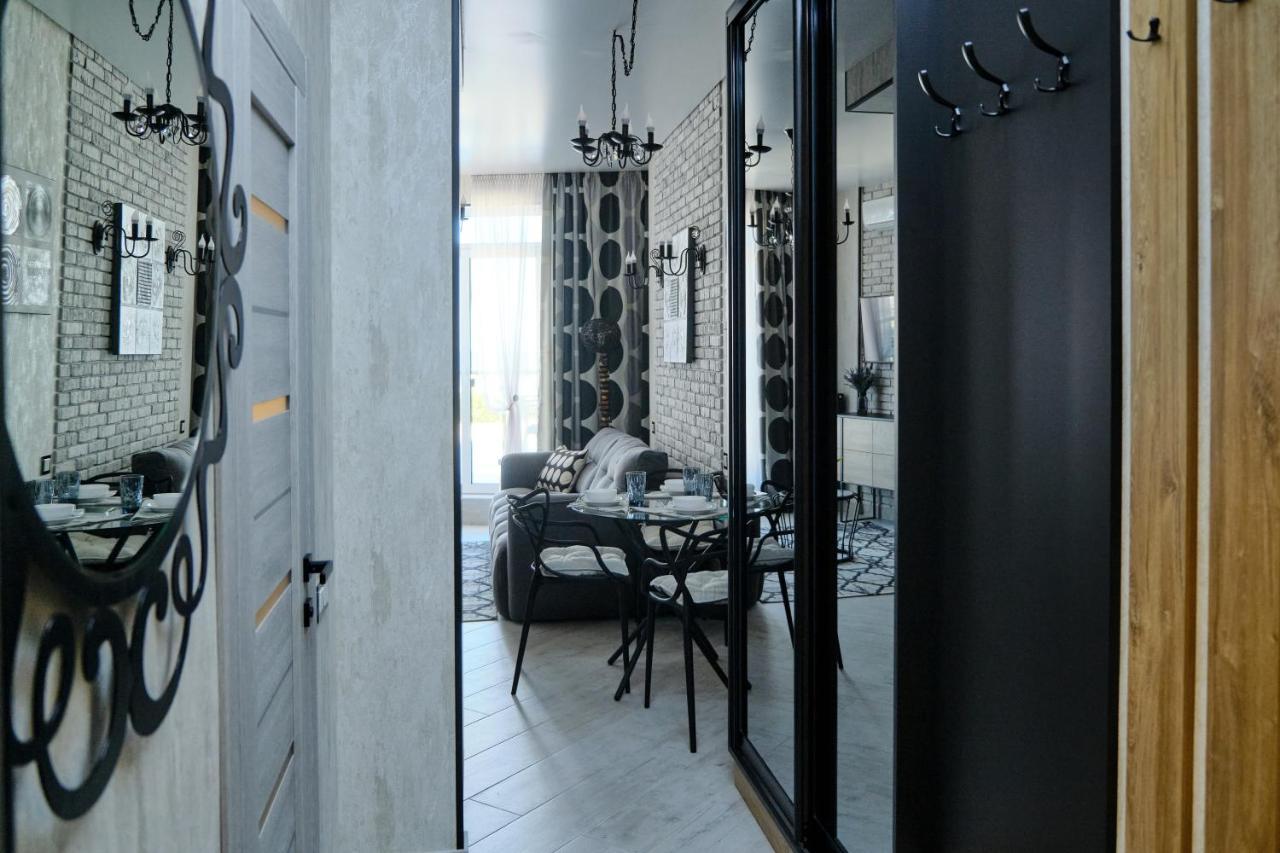 Luxury Apartments Sea View Julymia Odessa Esterno foto