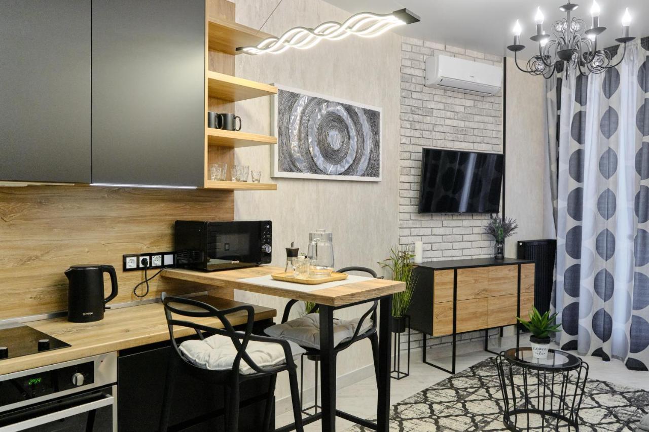 Luxury Apartments Sea View Julymia Odessa Esterno foto