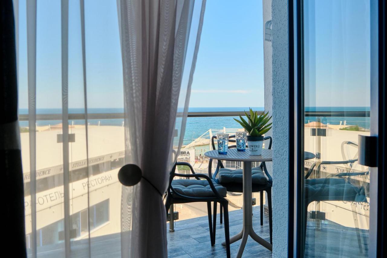 Luxury Apartments Sea View Julymia Odessa Esterno foto