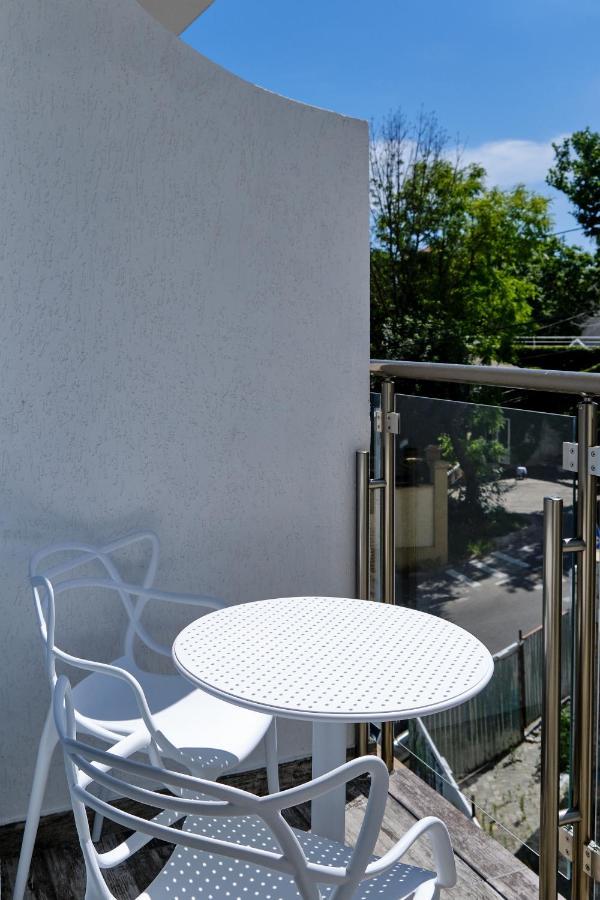 Luxury Apartments Sea View Julymia Odessa Esterno foto